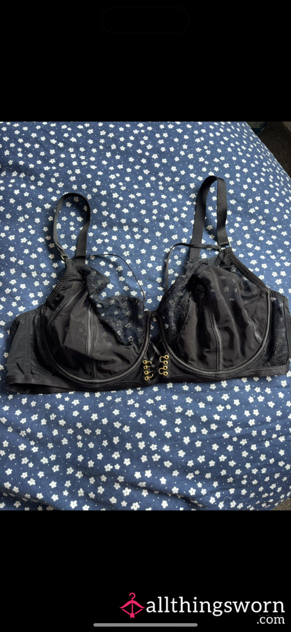 Black Ann Summers S**y Bra