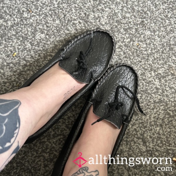 Black Bare-foot Worn Moccasins💦🖤