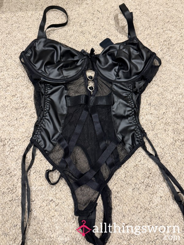 Black Bodysuit 🖤