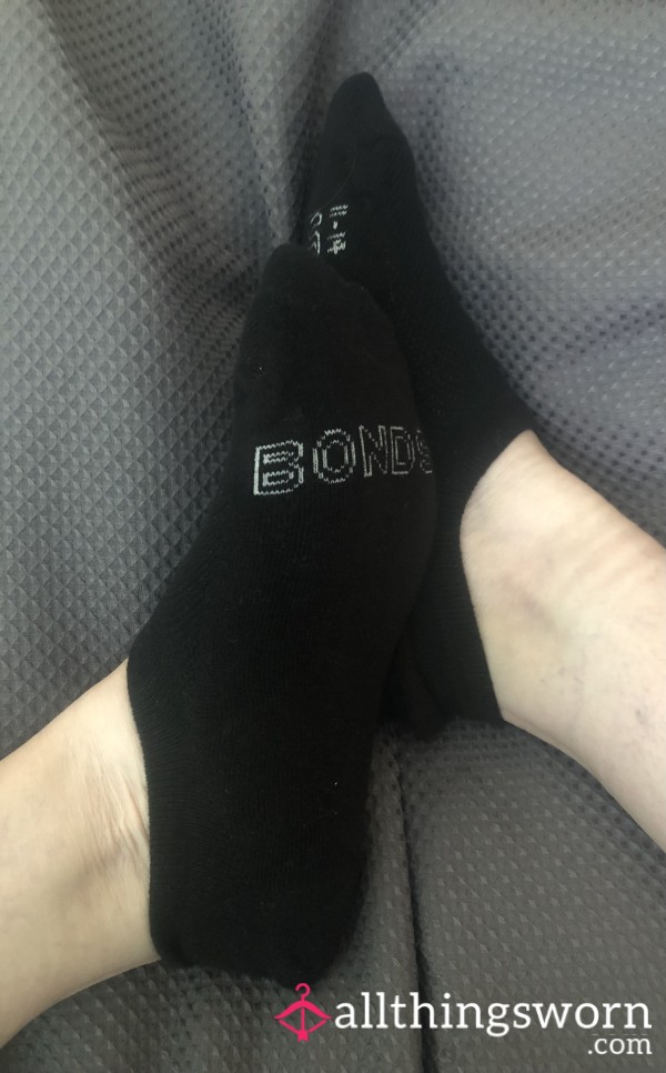 Black Bonds No Show Socks