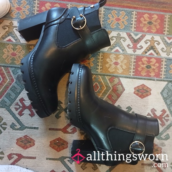 Black Boots Leather