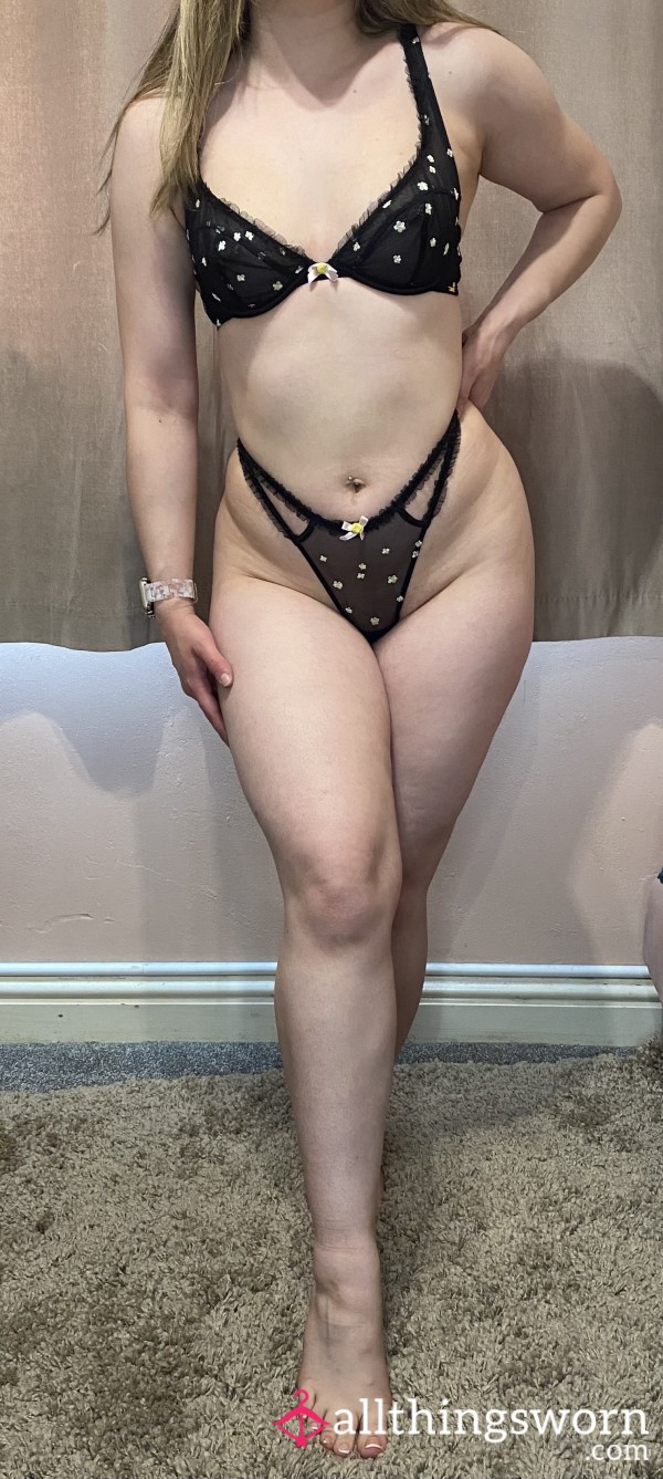 Black Boux Avenue Flower Bra And Thong Set