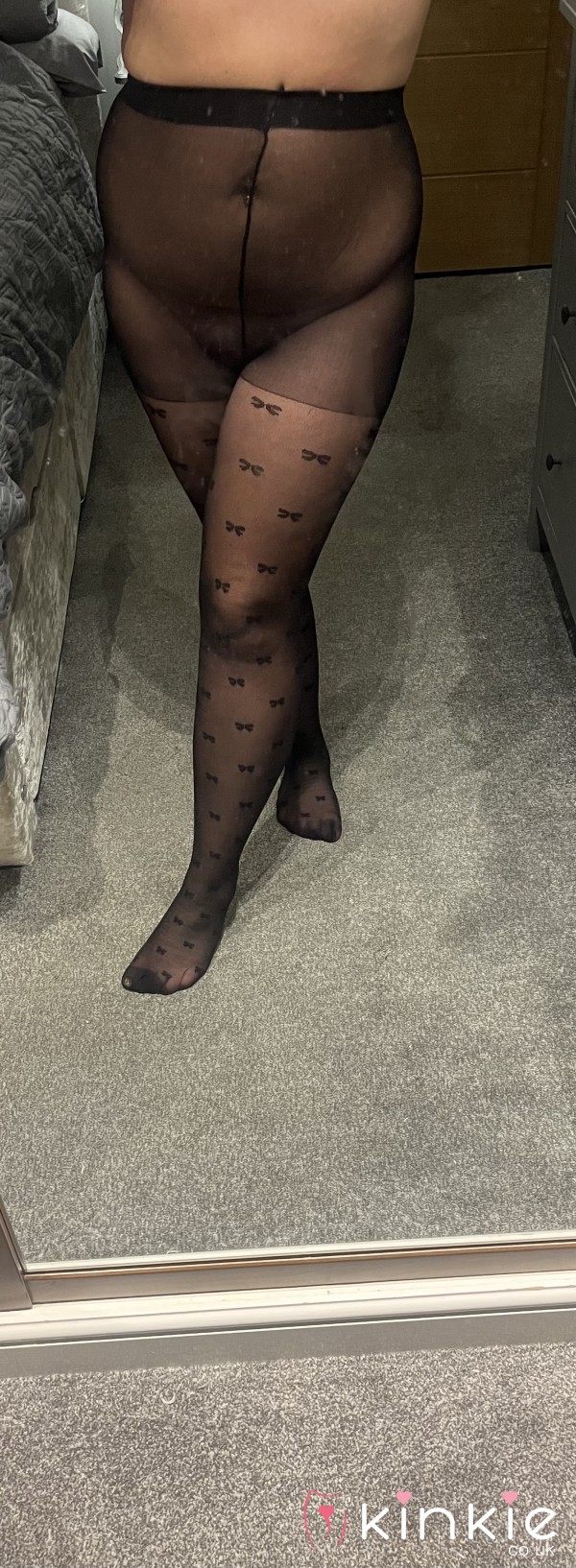 Black Bow Pretty Tights 🎀 24, 48 Wears