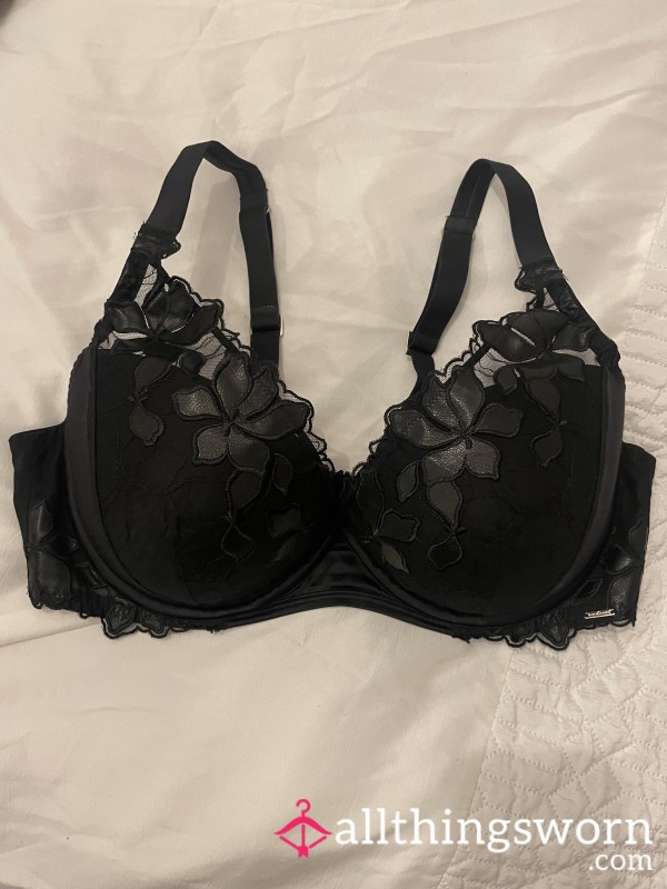 Black Bra