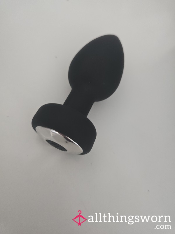 Black Bu*t Plug