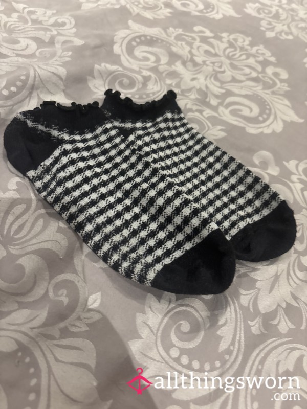 Black Checked Ankle Socks