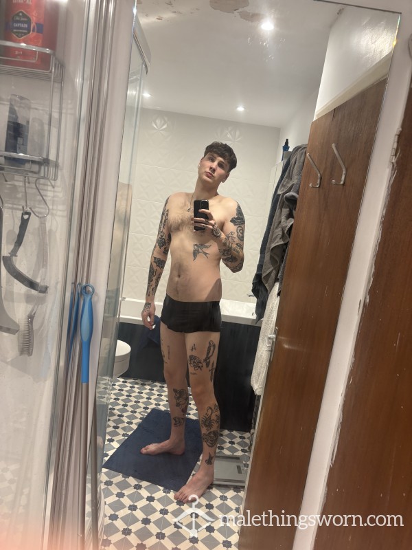 Black Cotton Boxers Work All Day On A Building Site