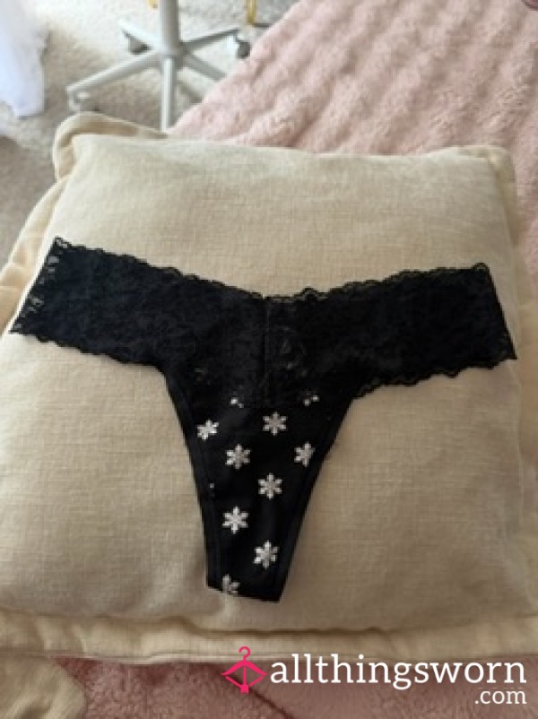 🖤 Black Cotton + Lace Victorias Secret Thong 🖤 SALE