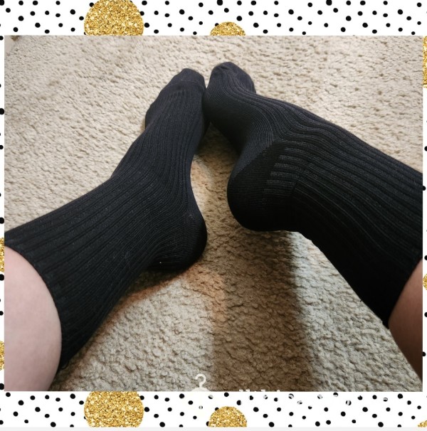 *sold*Black Cotton Ribbed Crew Socks