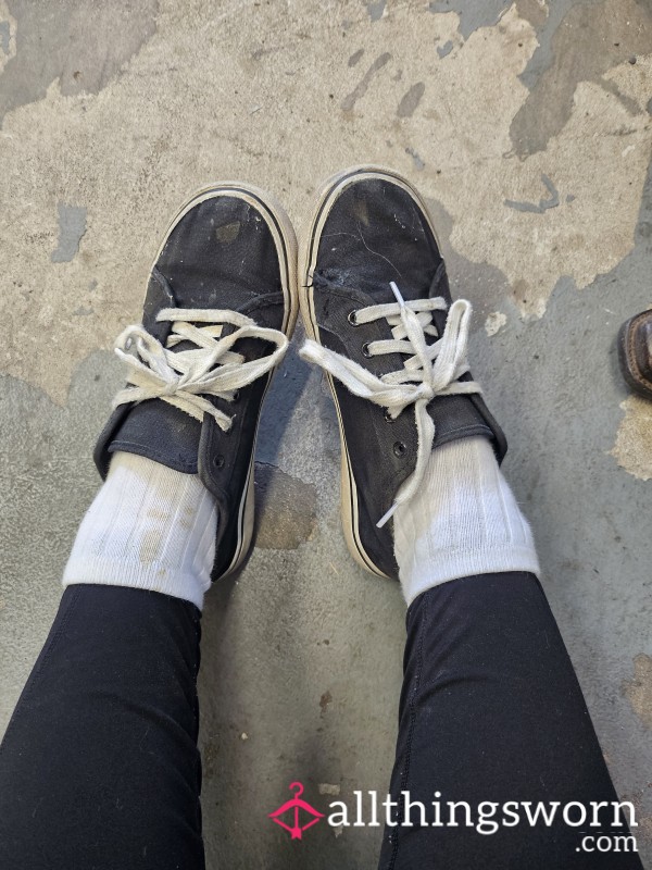 Black Daily Worn Sneakers