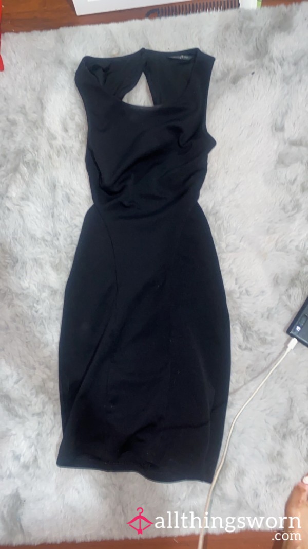 Black Dress !
