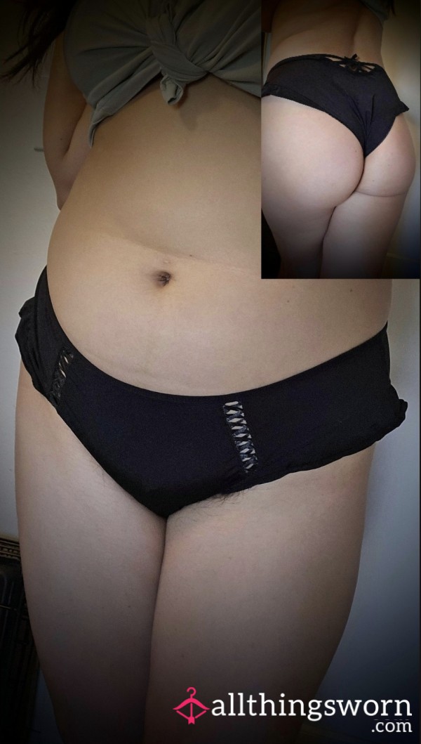 Black Flare Panties With Bow On Back