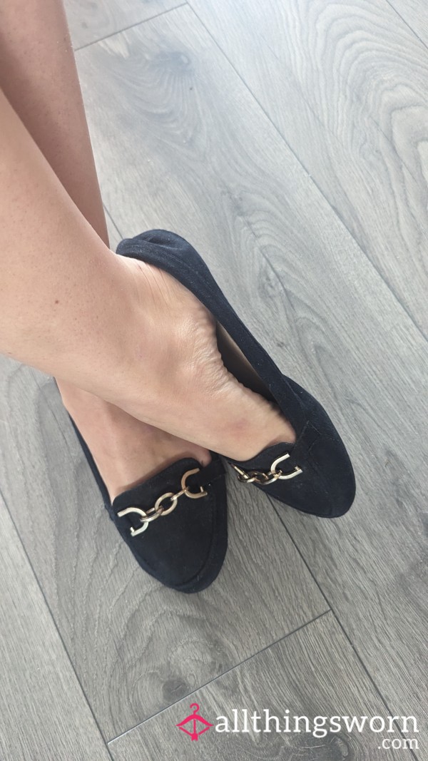 Black Flat Suede Style Shoes Size 6