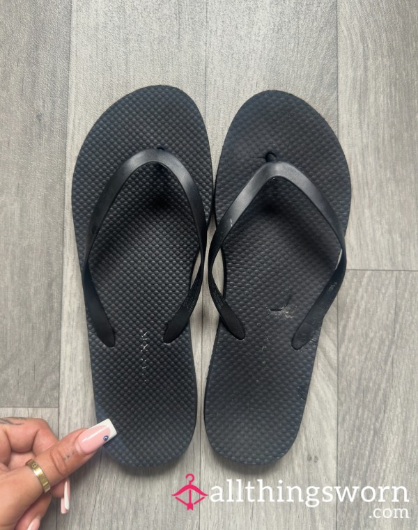 Black Flip Flops