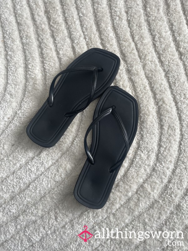 Black Flip Flops