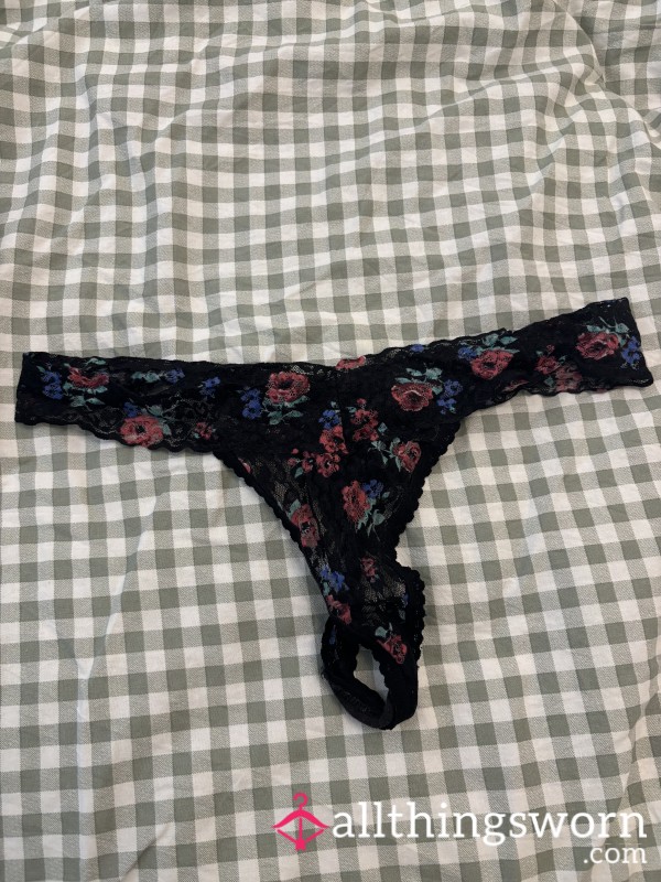 Black Flor*l Lace Worn Thong