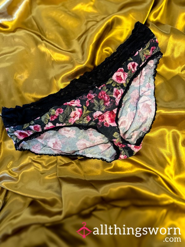 Black Flor*l Panties