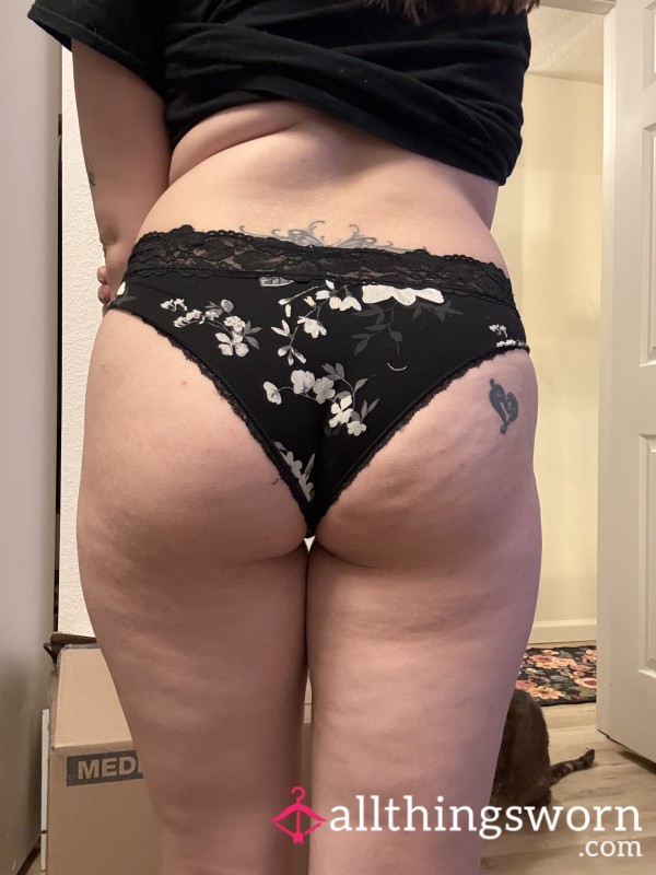 Black Flor*l Panty