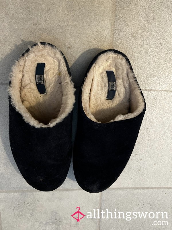 Black Fluffy But Scruffy Slippers