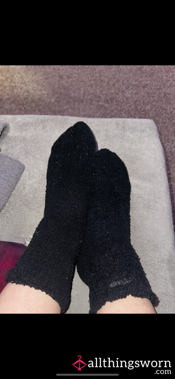 Black Fluffy Socks