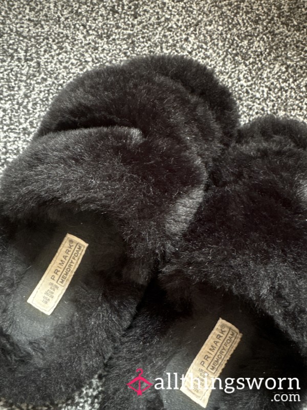 Black Fur Slippers