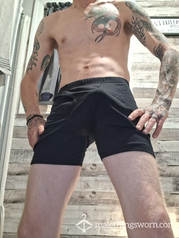 Black Gildan Briefs (M)