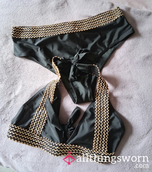 ✨️Black & Gold Edged Bikini 👙