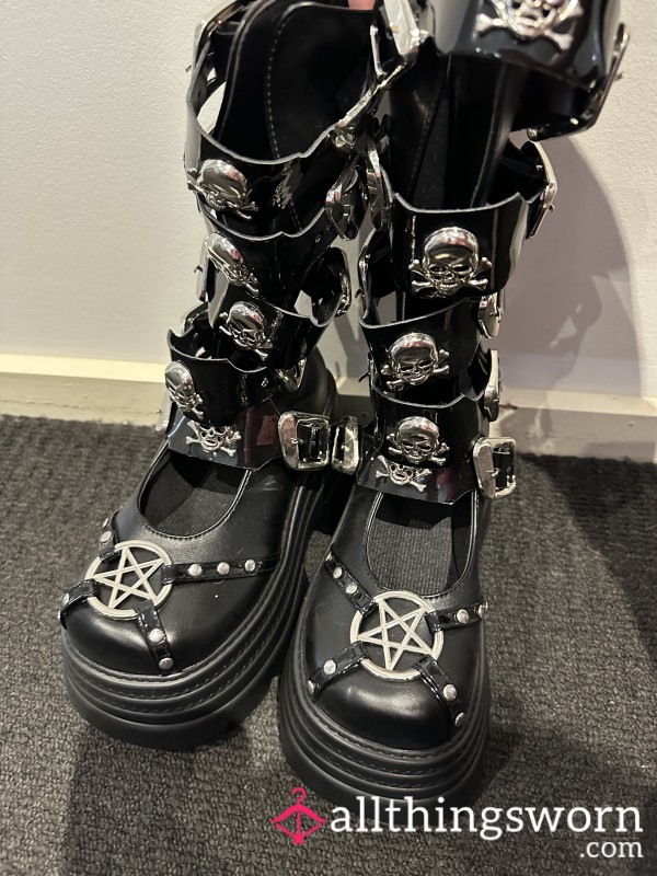 Black Goth Boots