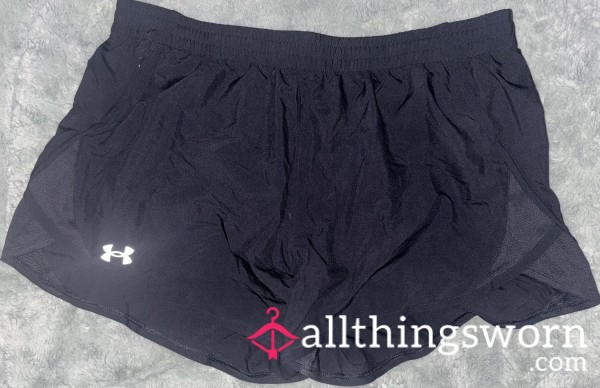 Black Gym Shorts With Underlay