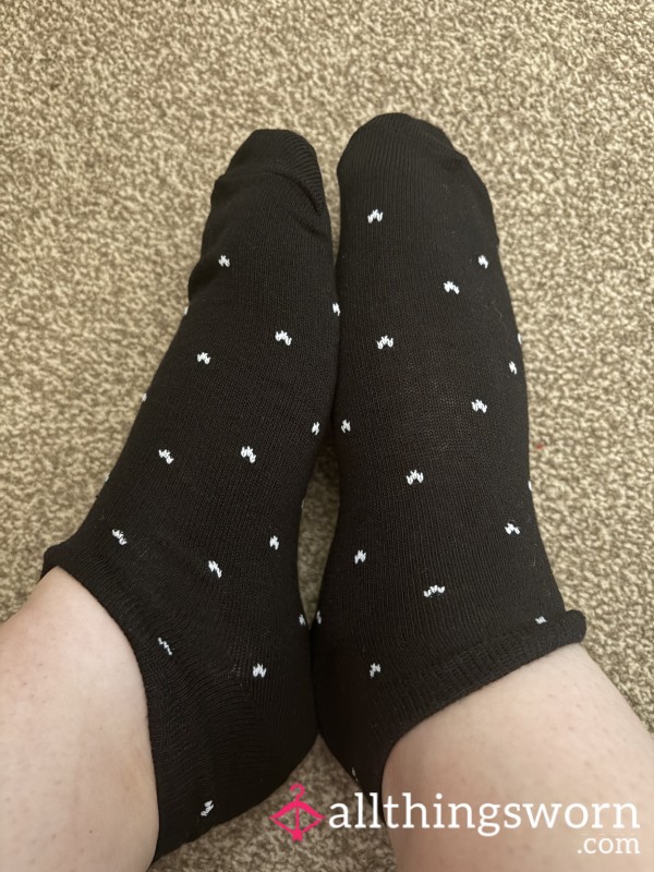 Black Heart Trainer Socks