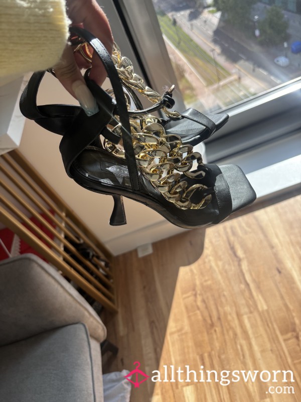 Black Heels With Gold Chain