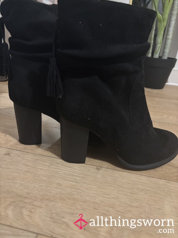 Black High Heeled Casual Dress Boot