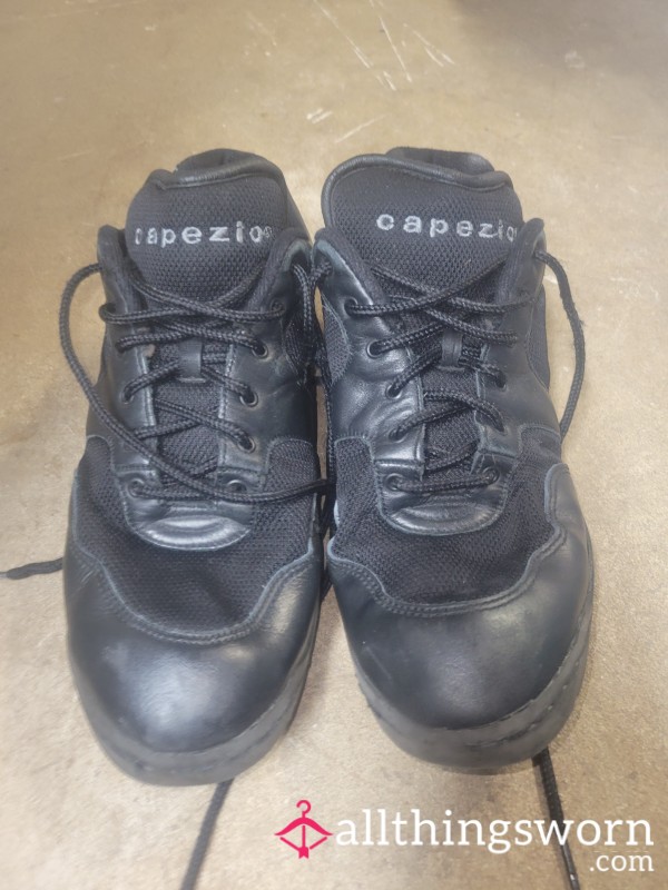 Black Jazz Sneaker - Capezio - Size 11.5 - Cracked Soles: 27 Years Old!
