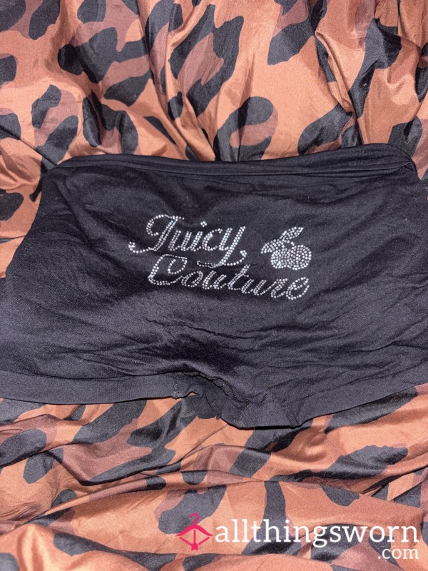 BLACK JC SPANDEX SHORTS. XXXXXTREMELY SWEATY 🥵
