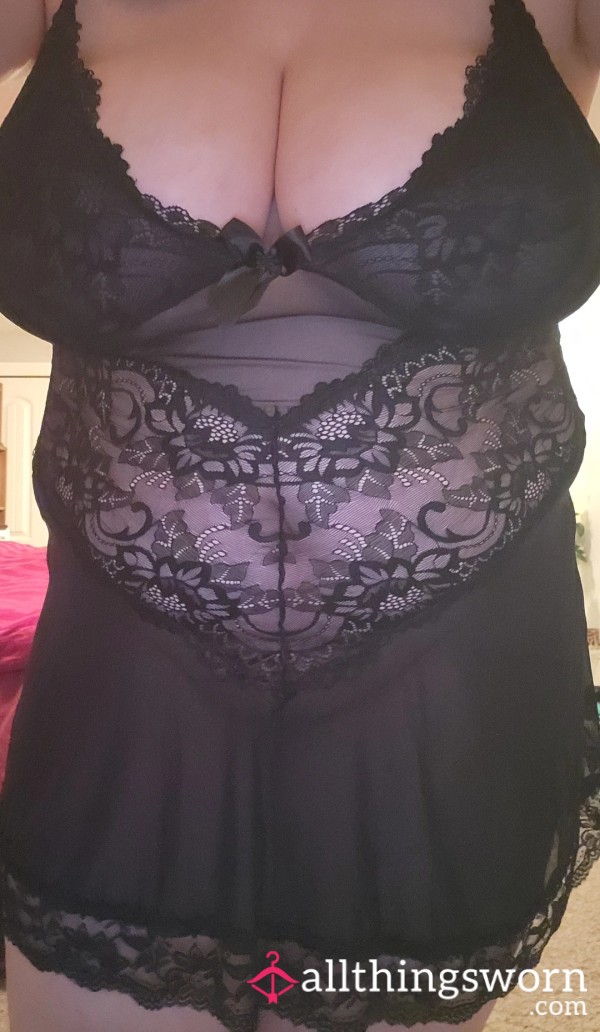 Black Lace Baby Doll & Crotchless Panty