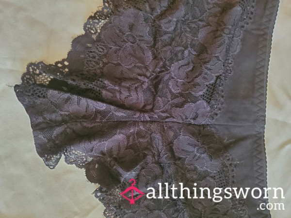 Black Lace Boyshorts 🖤
