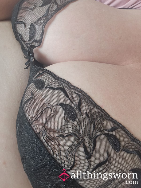 Black Lace Bra 😘