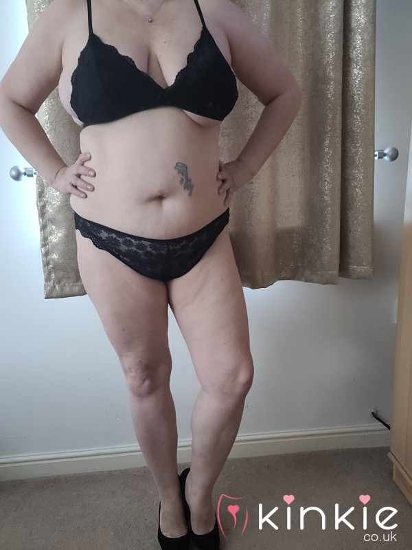 Black Lace Bra And Knickers
