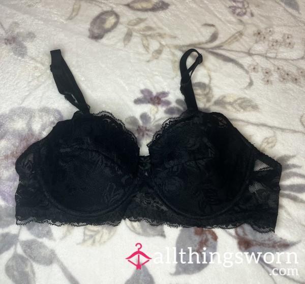 Black Lace Bra! Size M