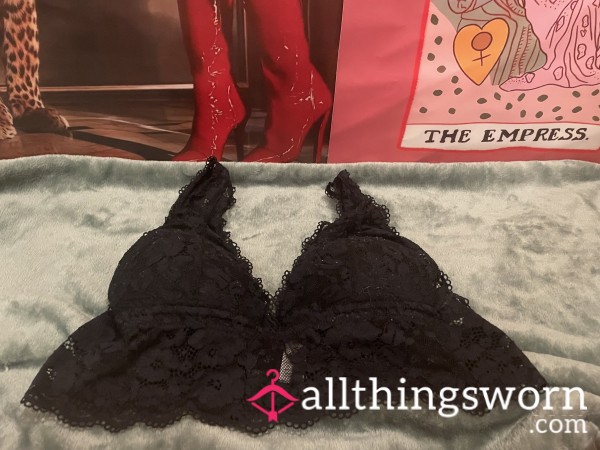 Black Lace Bralette – Soft, Sultry & So Spoiled 🖤🎀👑
