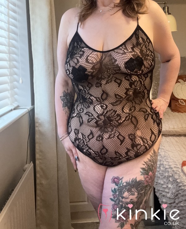 BLACK LACE CROTCHLESS BODYSUIT 💋WELL WORN F**kED IN 😈TASTE MY Pu**y