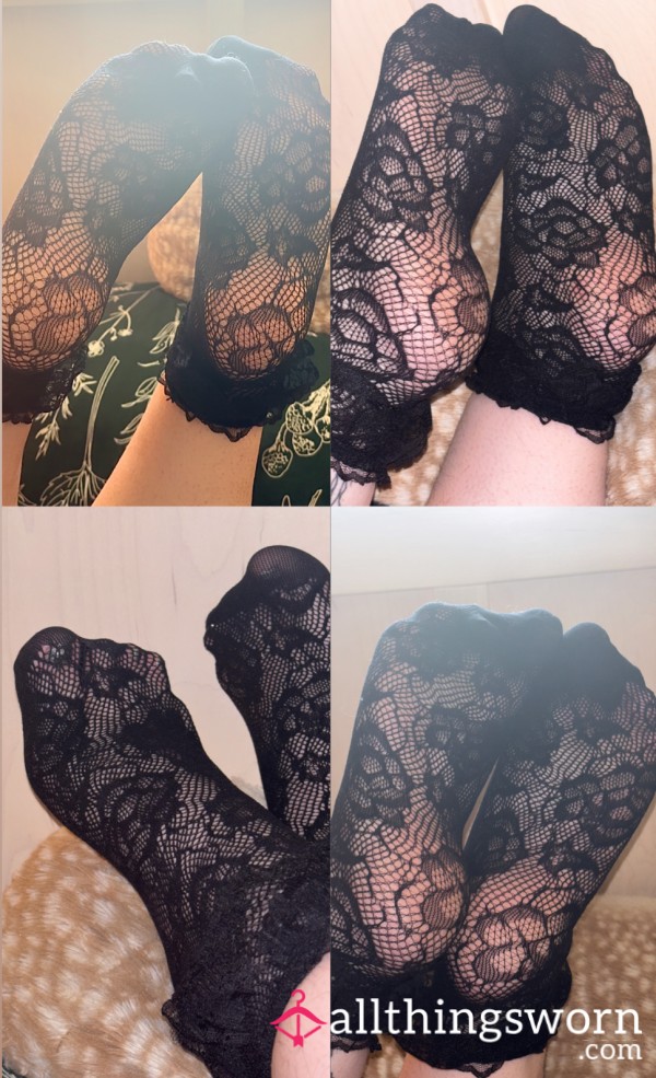 Black Lace Frill Socks
