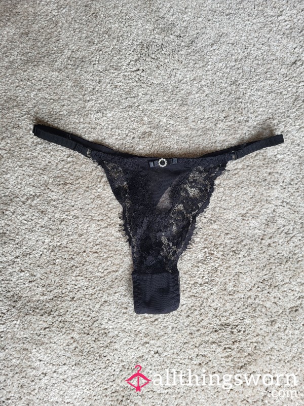 Black Lace Thong 🖤💋