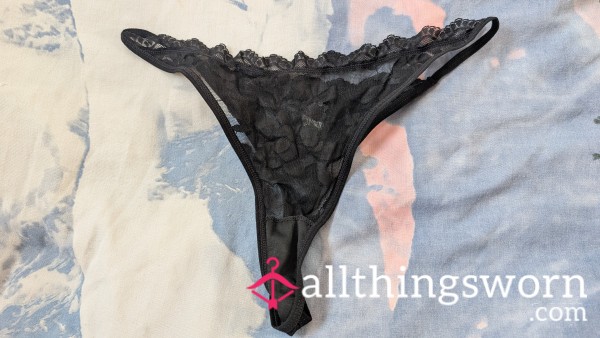 🖤 Black Lace Thong