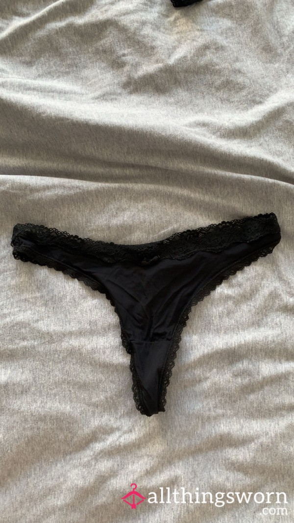 🖤 Black Lace Thong – Worn, Intimate & Seductive 🖤