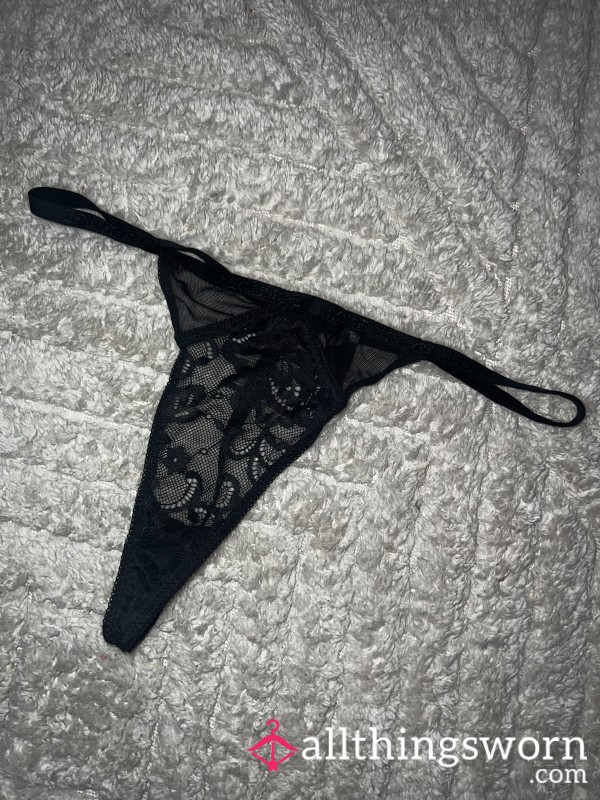 Black Lace Thongs - Preworn 🖤