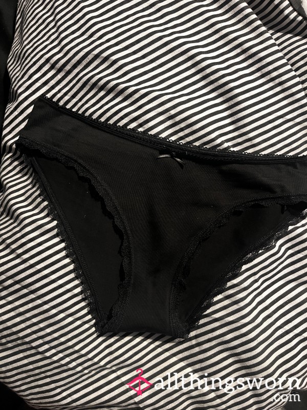 Black Lace Trimmed Full Back Panties
