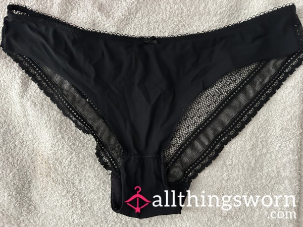 Black Laced Back Panties 😈