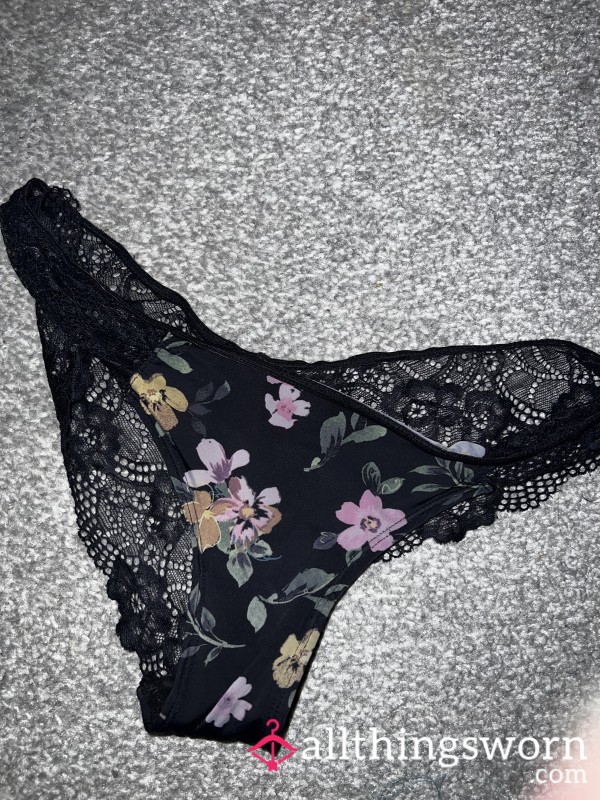 Black Laced Well Worn Dirty Smelly Panties