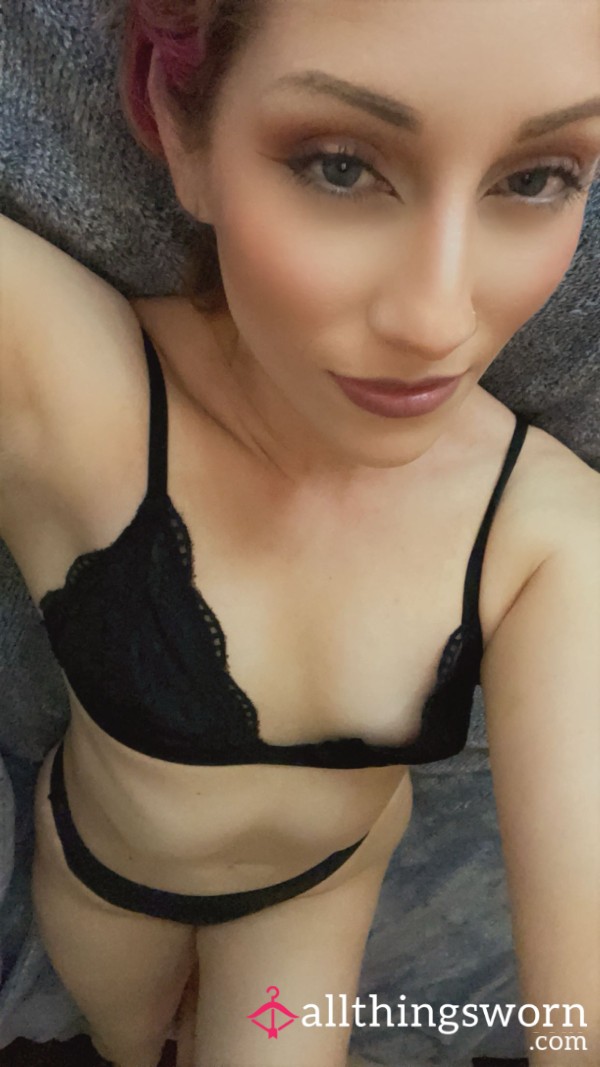 Black Lacey Lingerie Set Modeled By Me
